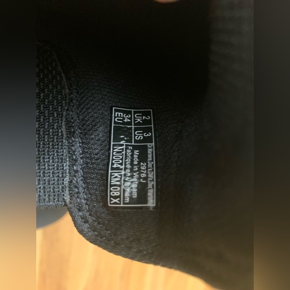 DR MARTENS YOUTH 2976 SOFTY T LEATHER CHELSEA BOOTS - Picture 5 of 12